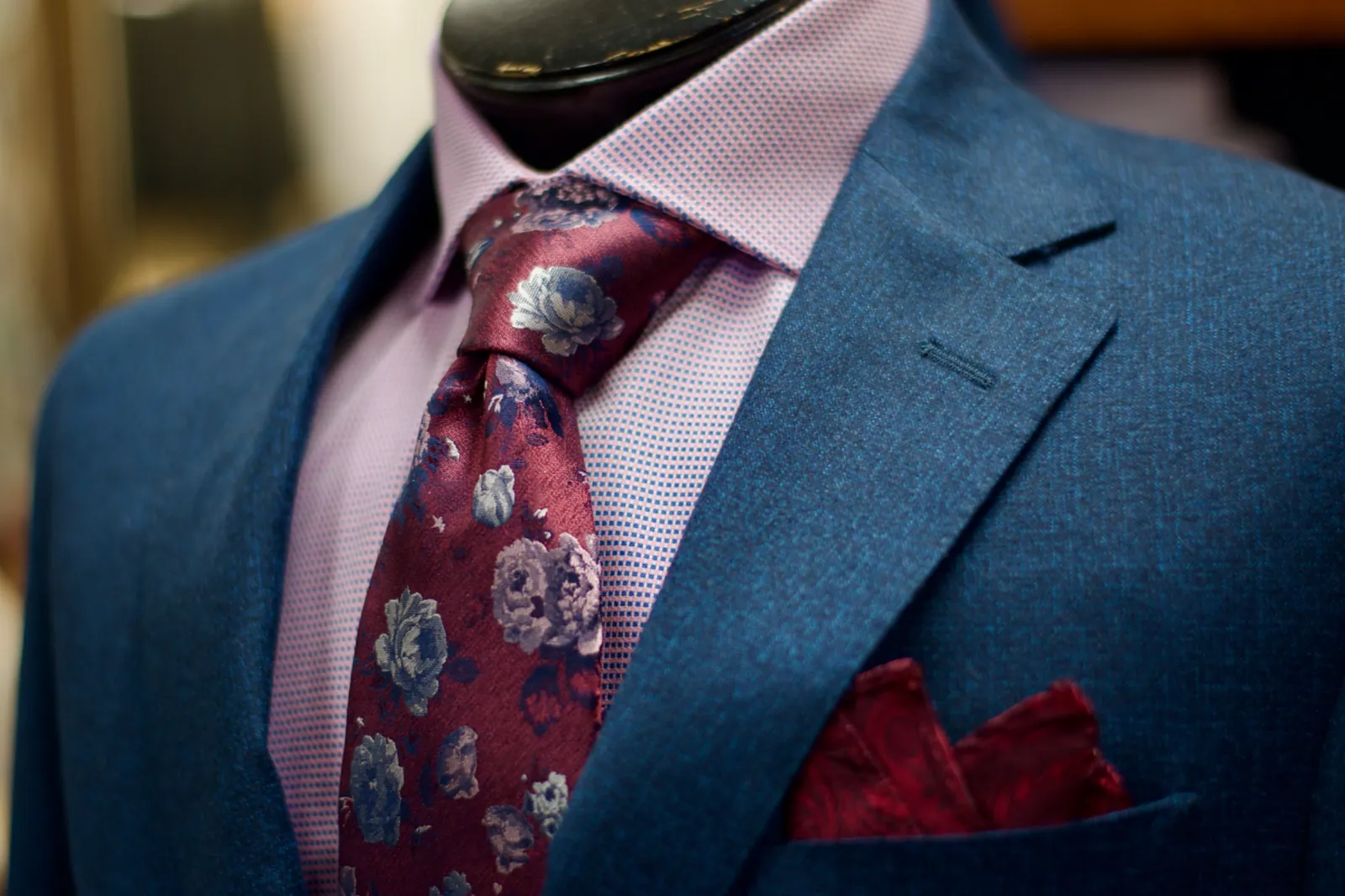 Blue sport coat and tie detail
